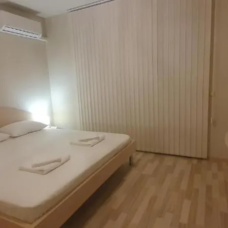 Central Beach Ravda Apartments 아파트