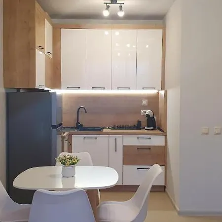 Central Beach Ravda Apartments 아파트 *